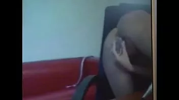Afspelen Mijn ex-Alexandra gebruikt haar dildo in lesbische cam-sessie