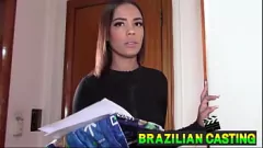 play O chefe de escritório sexy fica creme em um encontro travesso