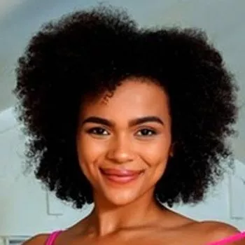 Pornostar Alina Ali