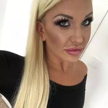 قناة Skylar Xtreme