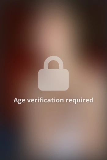 色情明星 Naomi Swann