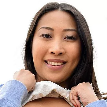 Pornstar Sharon Lee