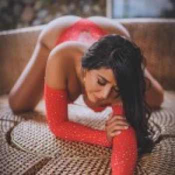 Actrita Lina Henao